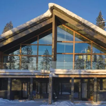 Lux A Ski-in Ski-out By Aavalevi Holidays