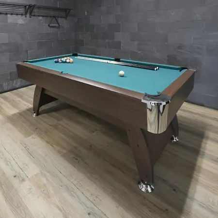 Lux A Ski-in Ski-out By Aavalevi